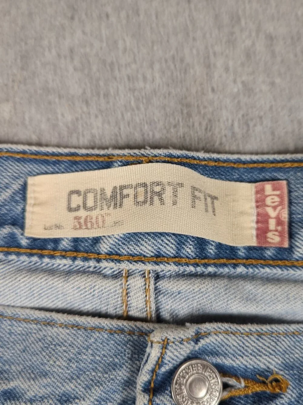 Levi's 560 Jeans Men's 38x30 Blue Comfort Fit Tapered Leg Baggy Faded